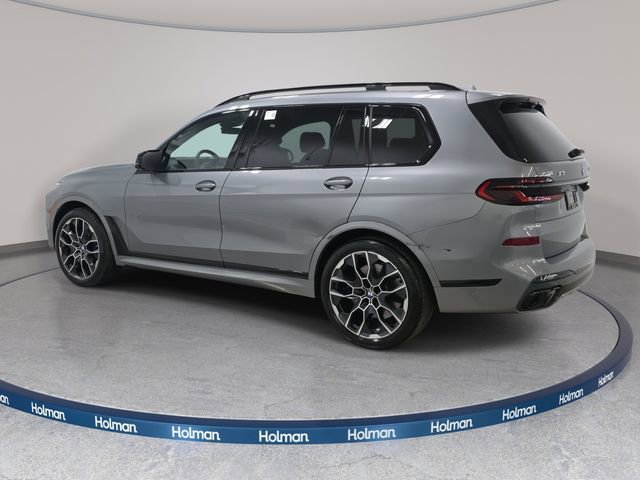 Used 2024 BMW X7 M60i w/ Executive Package image 8