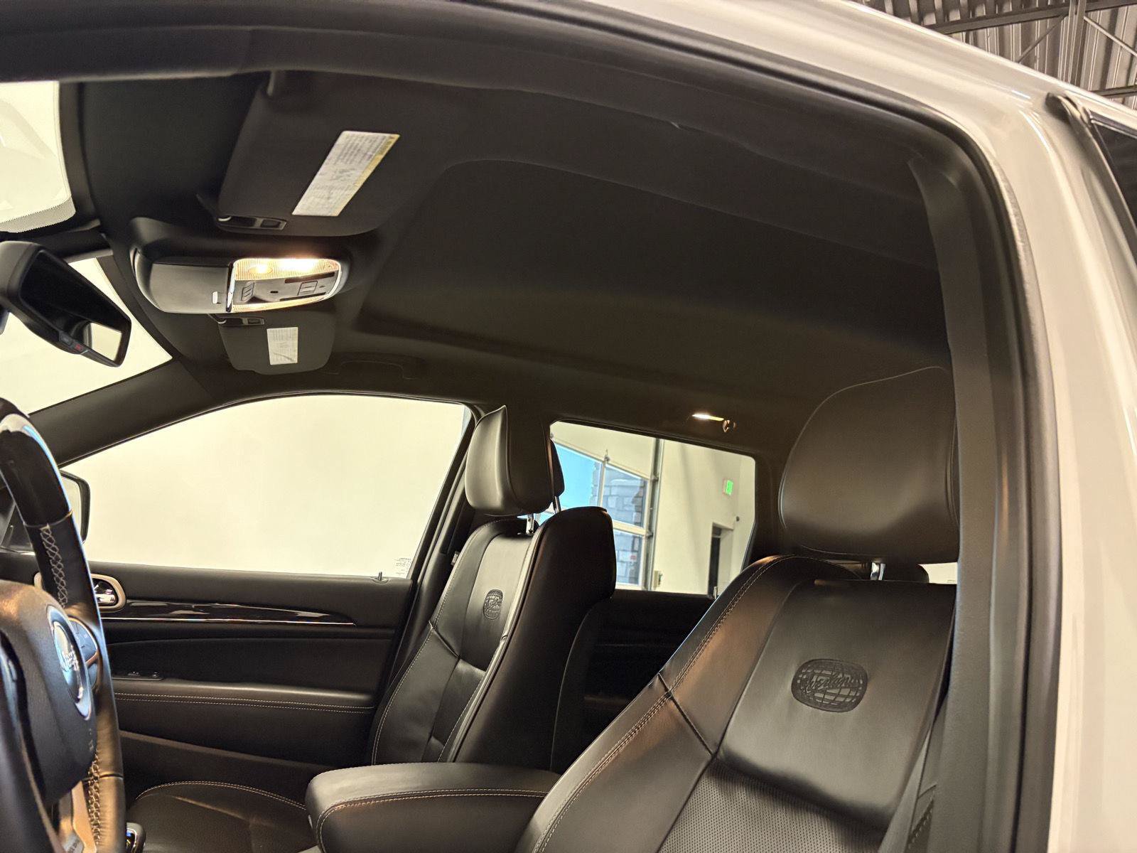 Used 2015 Jeep Grand Cherokee Overland AWD/4WD image 19