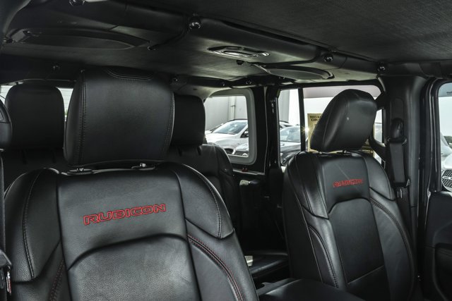 Used 2023 Jeep Wrangler Unlimited Rubicon AWD/4WD image 25