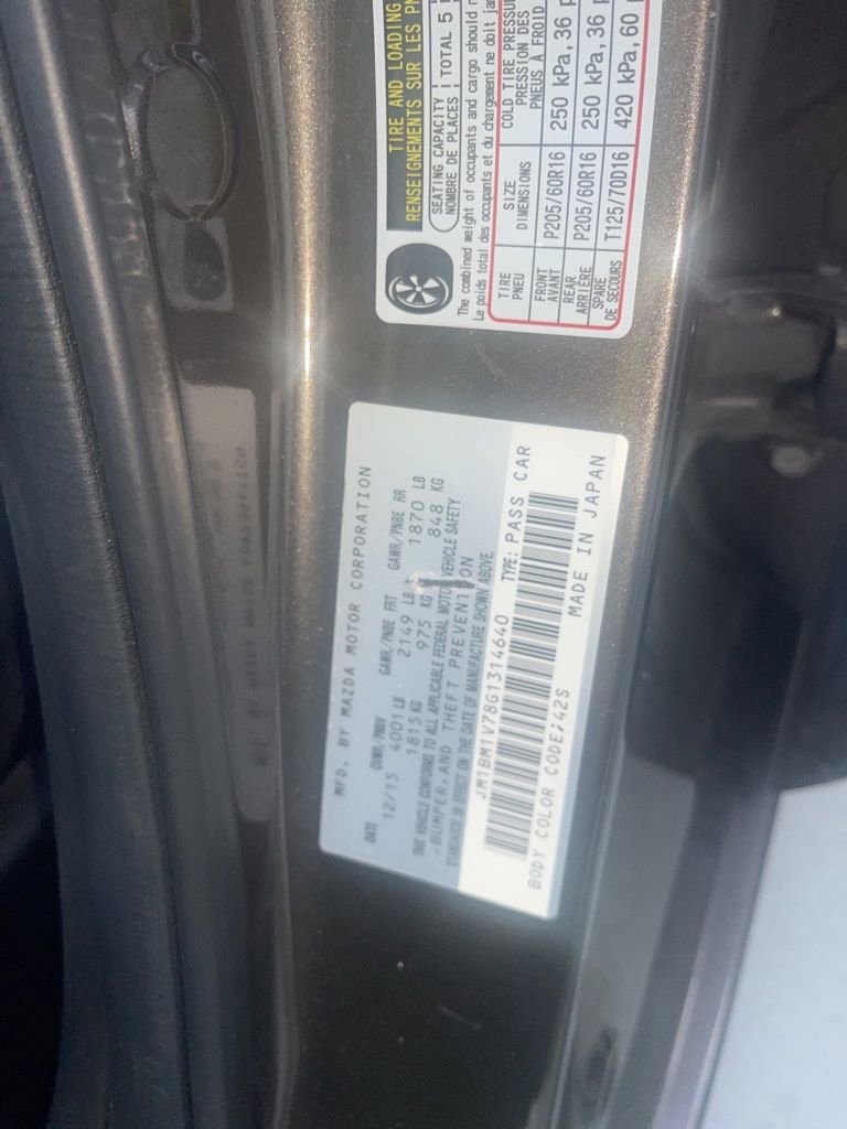 Used 2016 MAZDA MAZDA3 i Touring image 12