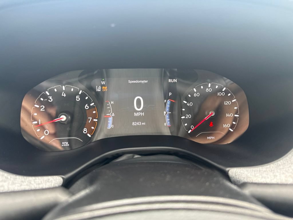 Used 2023 Jeep Compass Latitude w/ Convenience Group AWD/4WD image 21