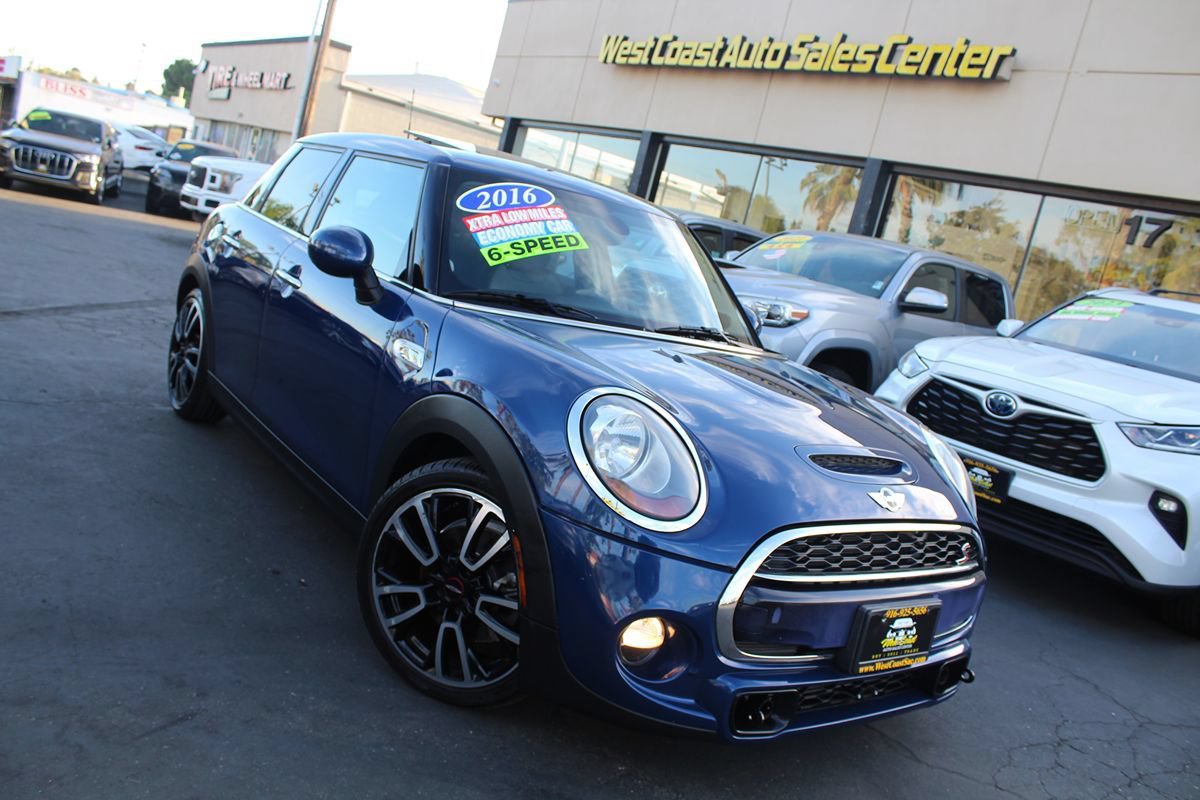 Used 2016 MINI Cooper S FWD image 36