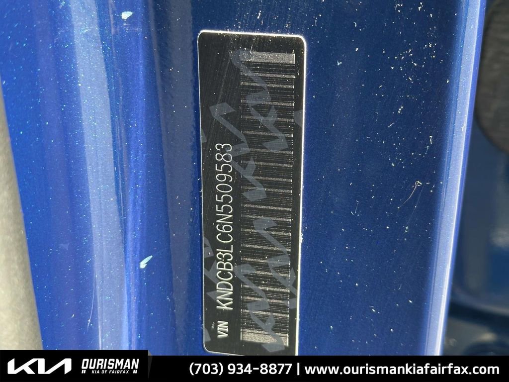 Used 2022 Kia Niro LXS image 31