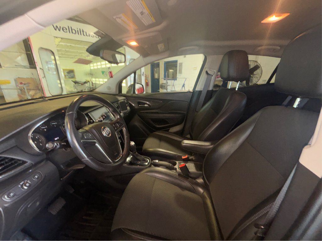 Used 2019 Buick Encore Sport Touring w/ Safety Package AWD/4WD image 10