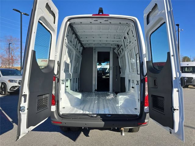 New 2026 Mercedes-Benz Sprinter 4500 image 5