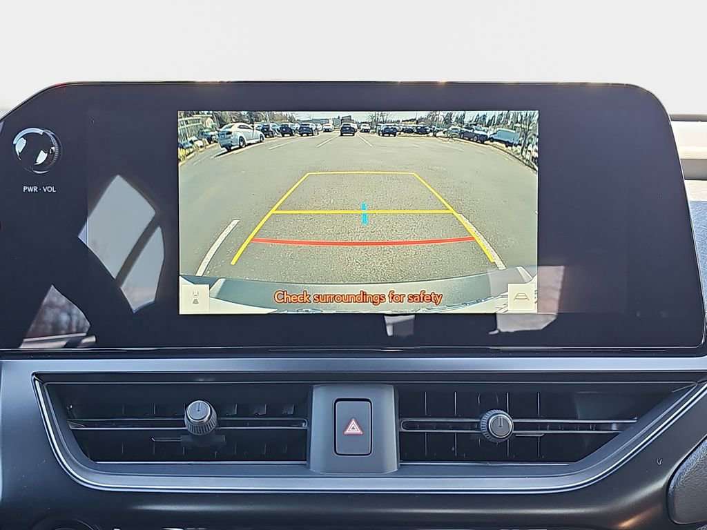 New 2026 Lexus UX 300h AWD image 23