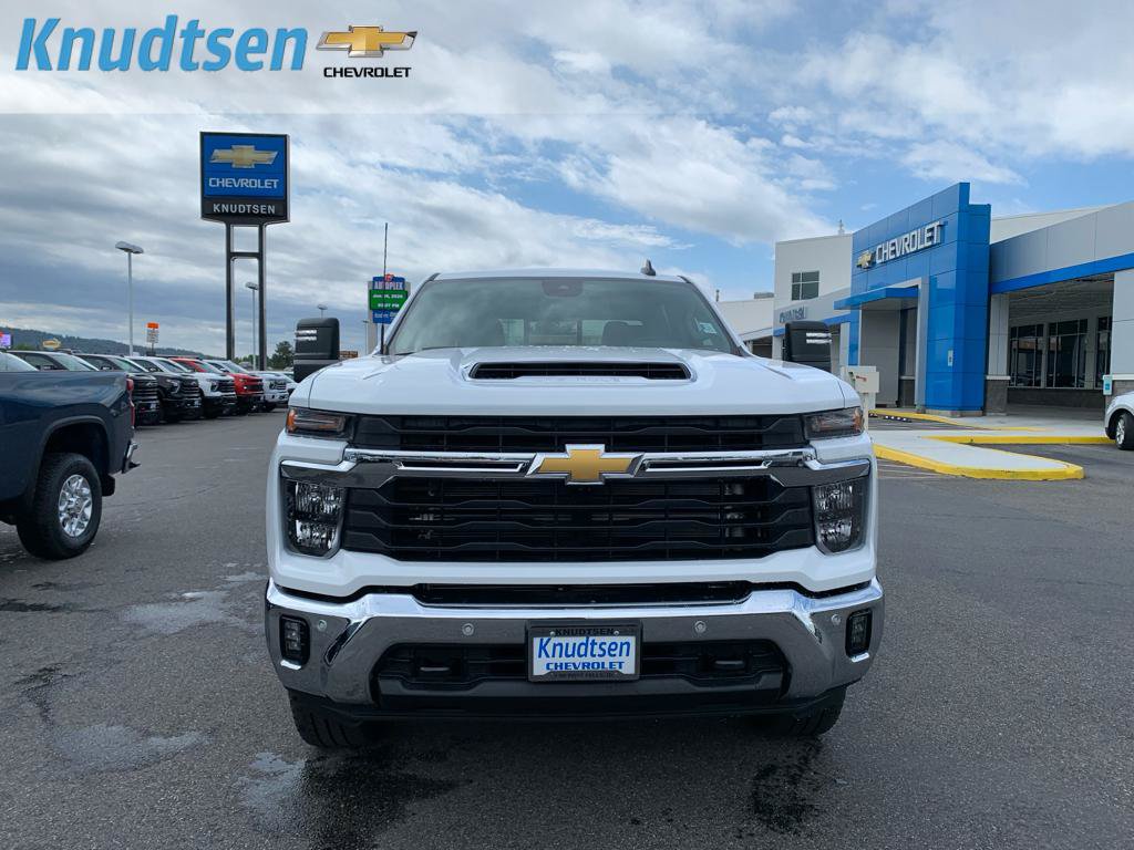 New 2026 Chevrolet Silverado 2500 LT w/ All Star Edition AWD/4WD image 2