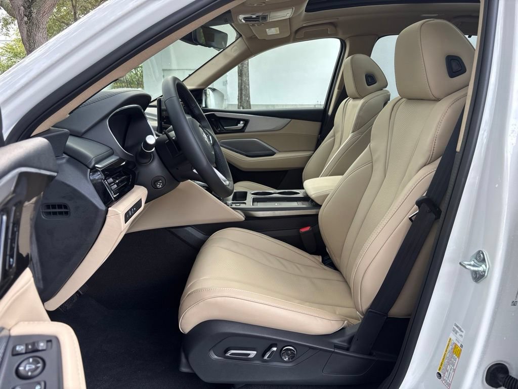New 2026 Acura MDX w/ Technology Package FWD image 14