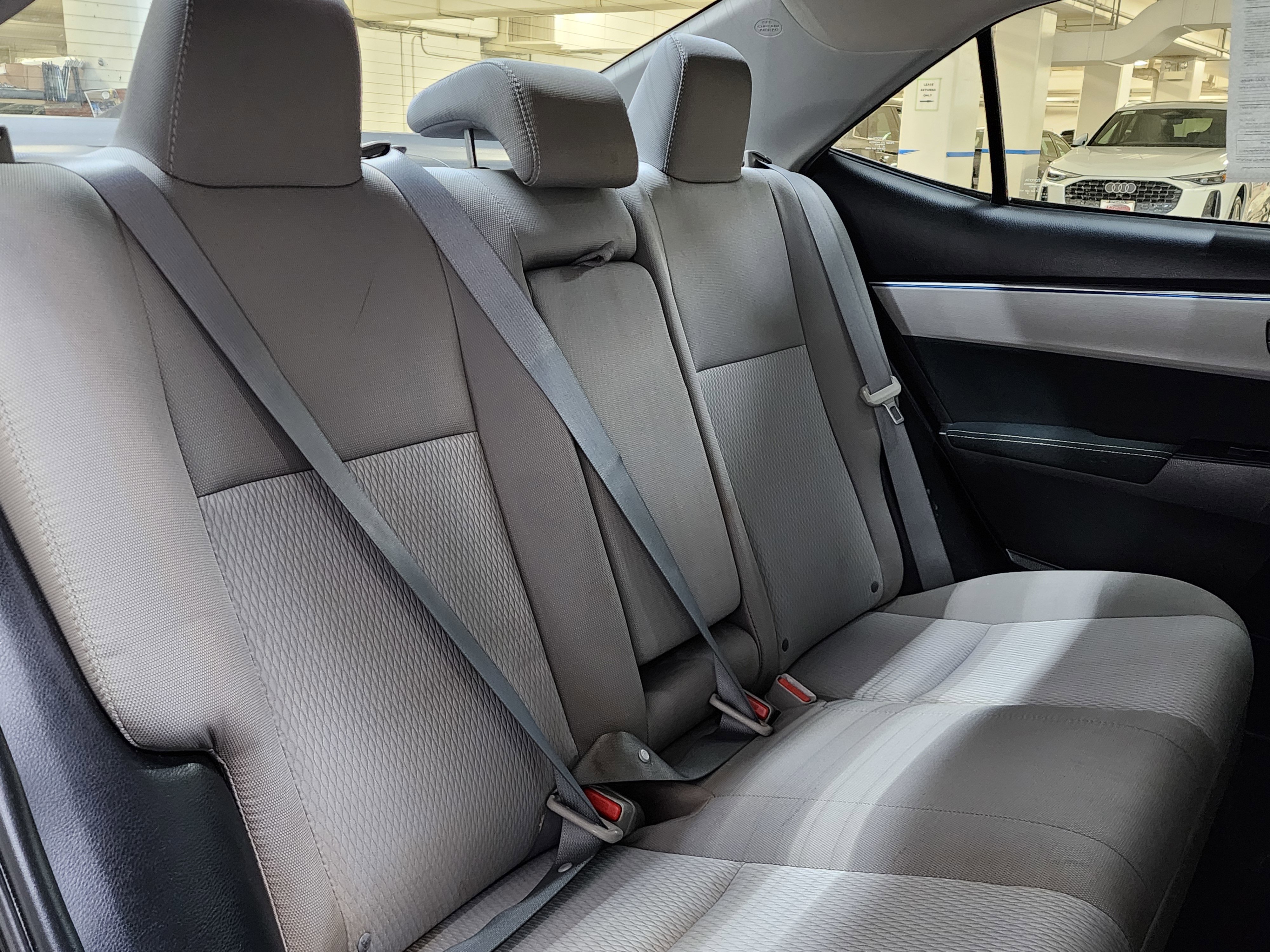 Used 2016 Toyota Corolla LE image 20