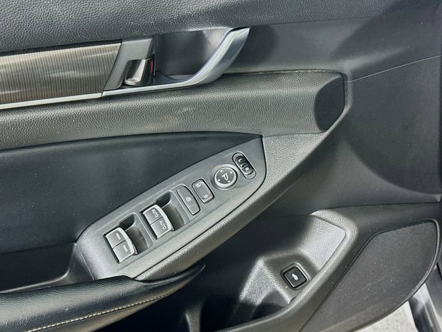 Certified 2018 Honda Accord Sport image 19