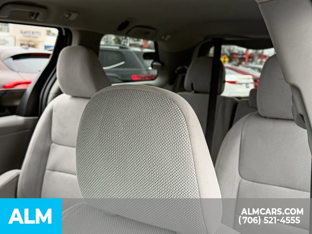 Used 2020 Toyota Sienna L FWD image 8