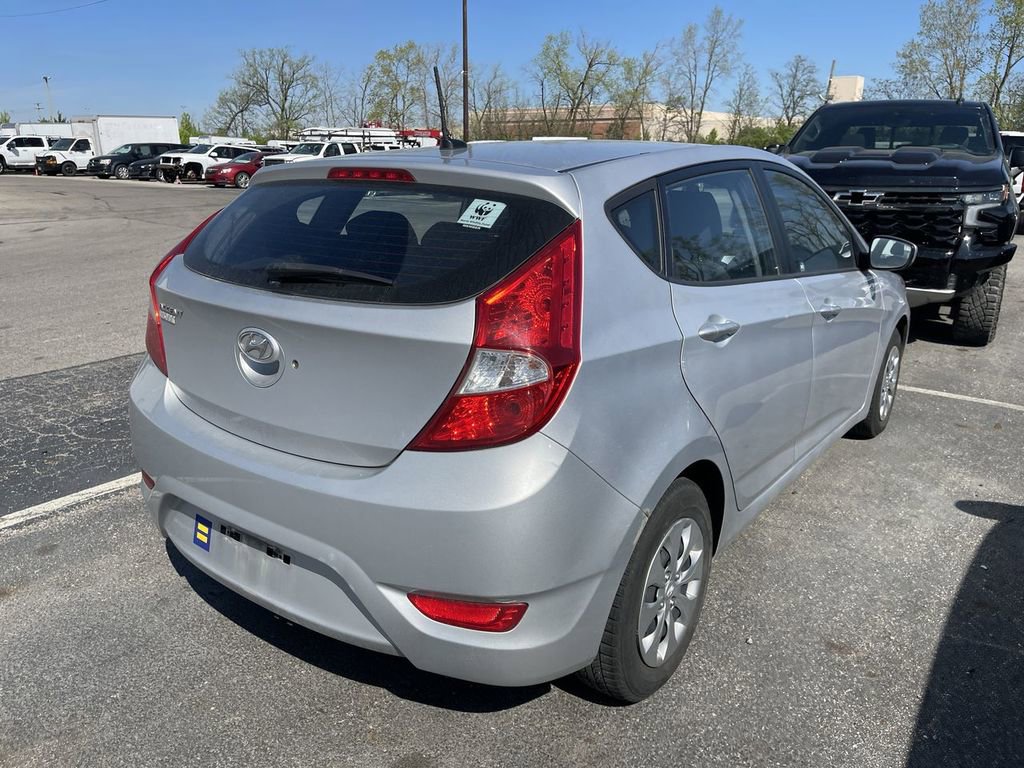 Used 2016 Hyundai Accent SE image 11