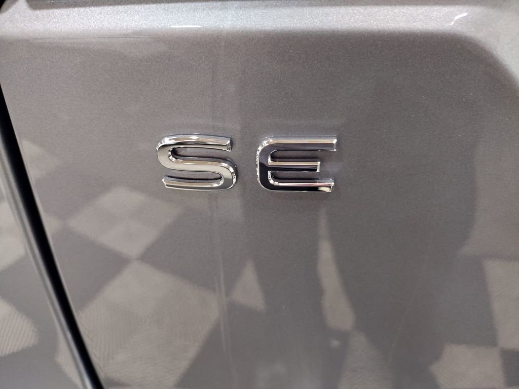 New 2025 Volkswagen Atlas SE image 15