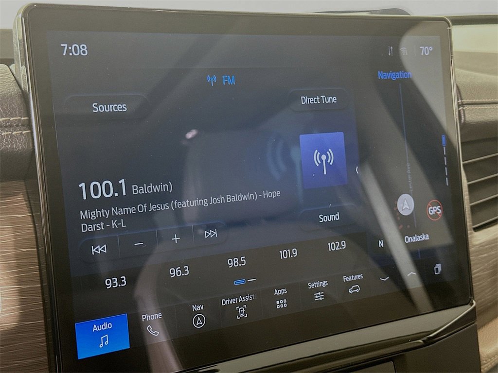 Used 2024 Ford Expedition Limited image 15