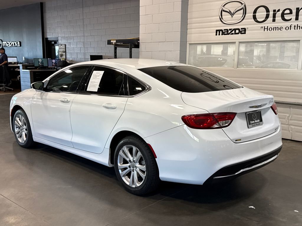 Used 2015 Chrysler 200 Limited w/ Convenience Group FWD image 21
