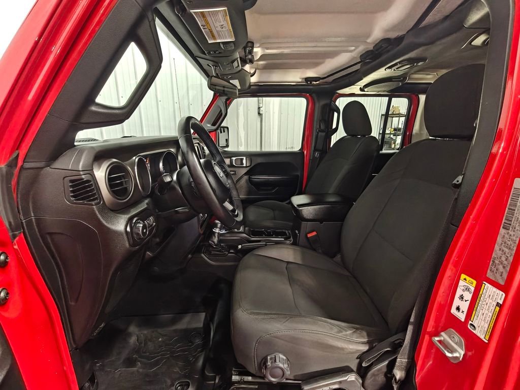Used 2018 Jeep Wrangler Unlimited Sport S AWD/4WD image 23