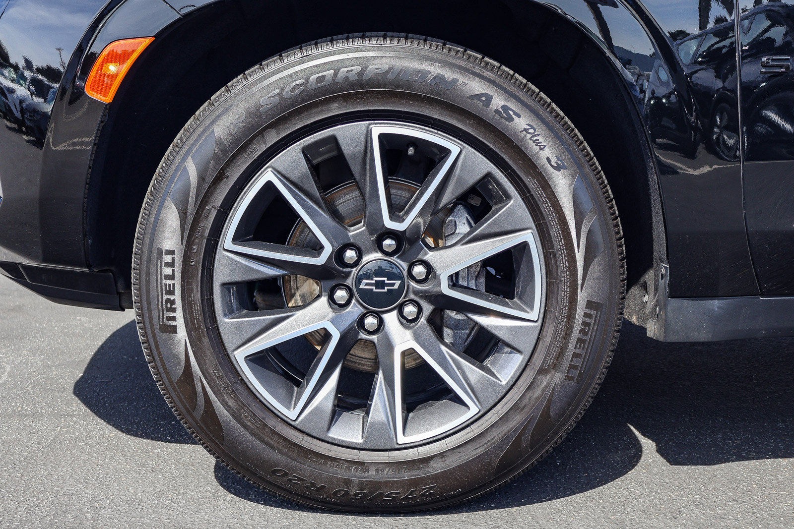 Used 2023 Chevrolet Suburban Z71 w/ Off-Road Capability Package AWD/4WD image 21