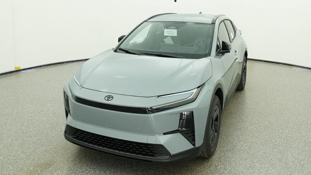 New 2026 Toyota C-HR AWD/4WD image 16