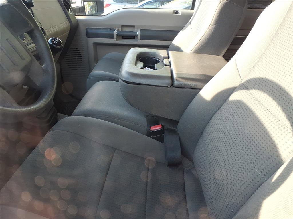 Used 2010 Ford F250 XLT image 3