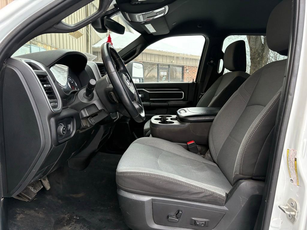 Used 2024 RAM 3500 Big Horn image 14