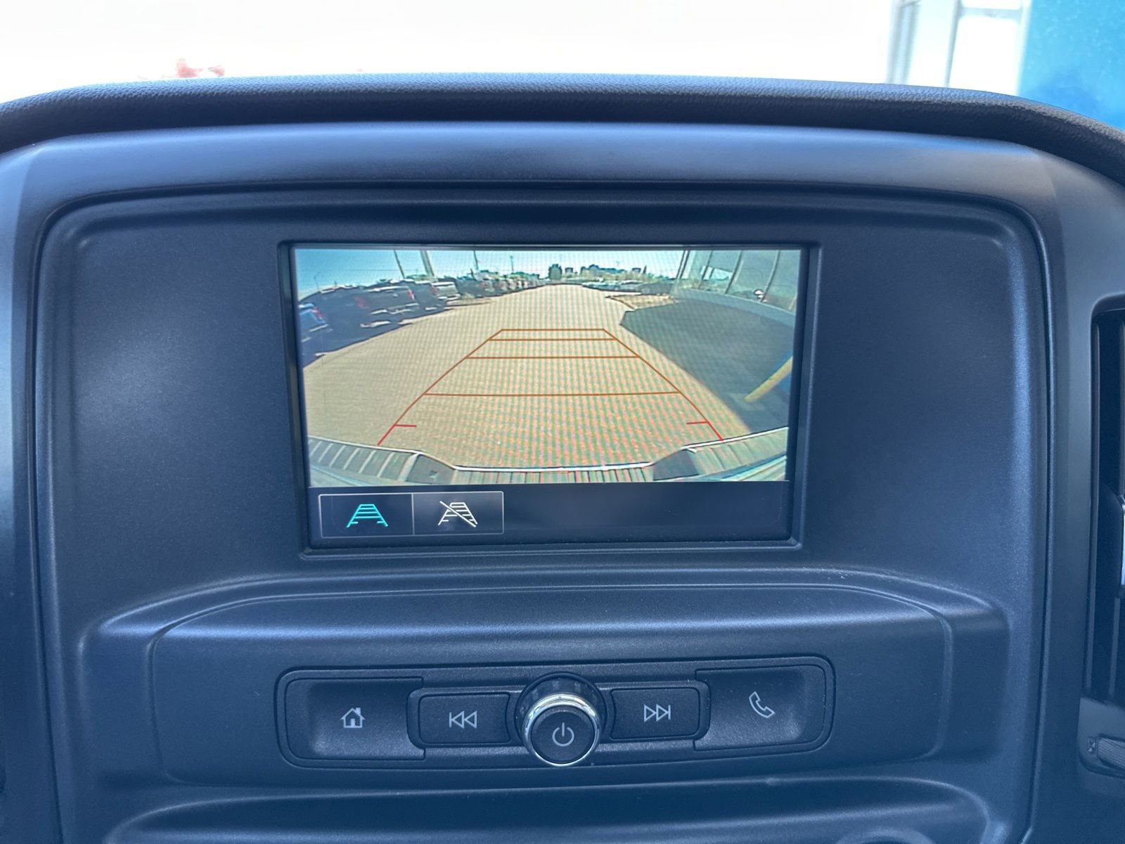 Used 2019 Chevrolet Silverado 1500 Custom w/ Custom Convenience Package AWD/4WD image 19