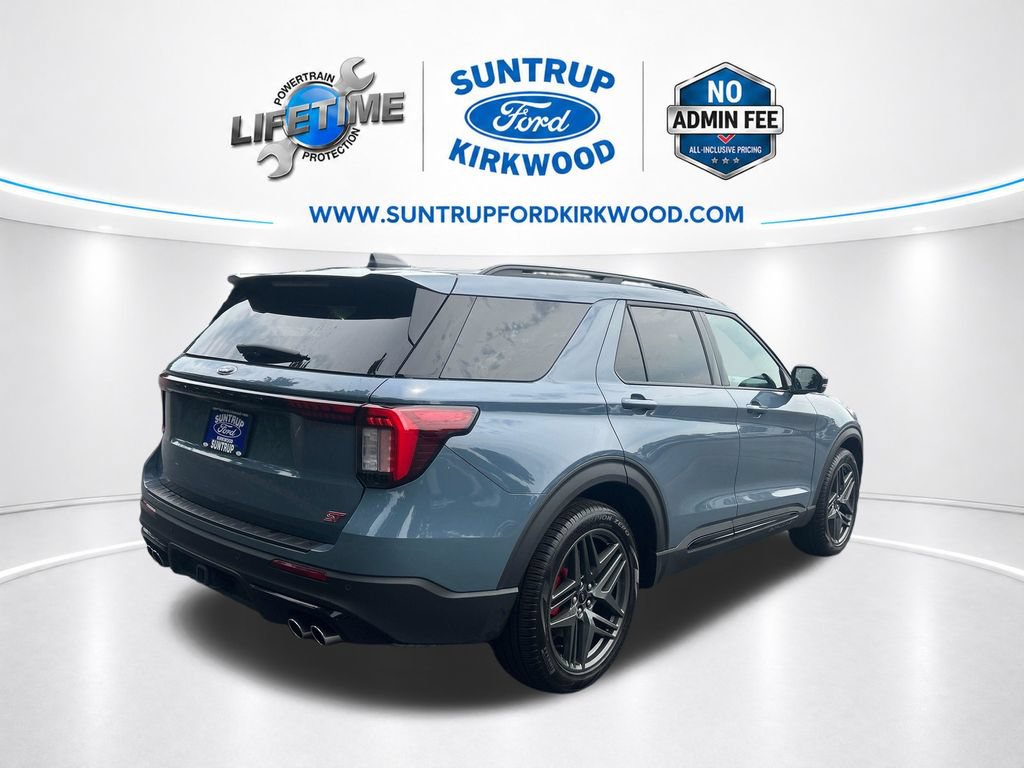 Used 2025 Ford Explorer ST w/ Sun And Sound Package RWD image 6