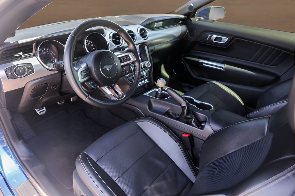 Used 2022 Ford Mustang GT Premium image 10