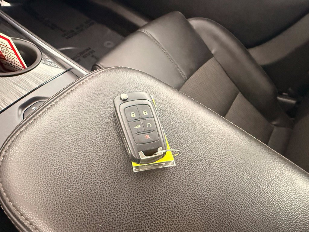 Used 2018 Chevrolet Impala LT FWD image 40