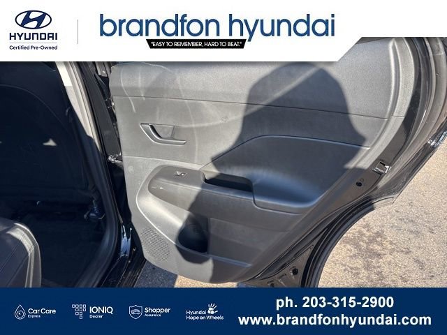 Certified 2026 Hyundai Kona SE image 9