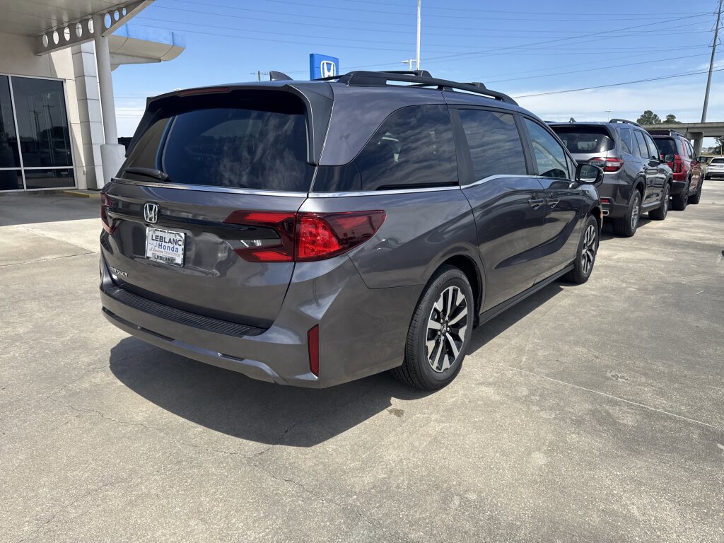 New 2026 Honda Odyssey EX-L image 3