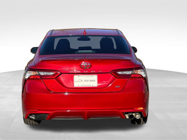 Used 2019 Toyota Camry SE image 4