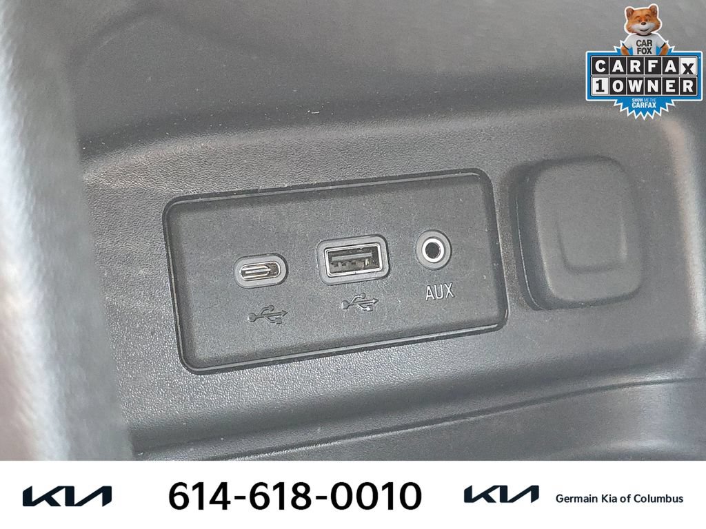 Used 2020 Chevrolet Equinox LT FWD image 32