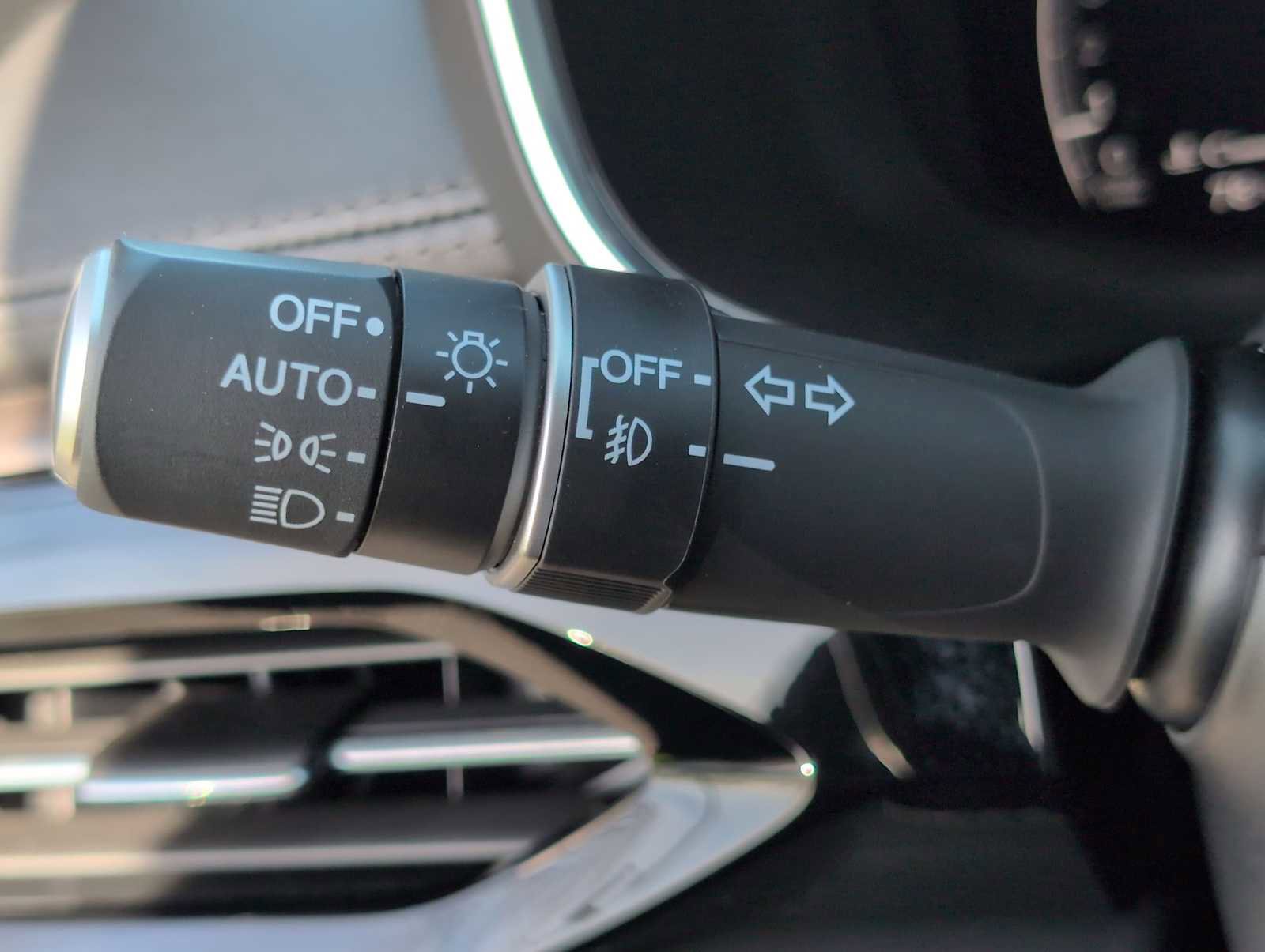 Used 2023 Acura MDX SH-AWD w/ Advance Package image 26