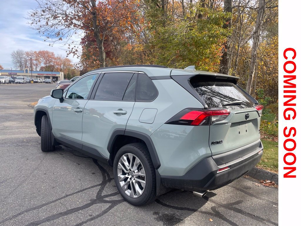 Used 2023 Toyota RAV4 XLE Premium AWD/4WD image 7