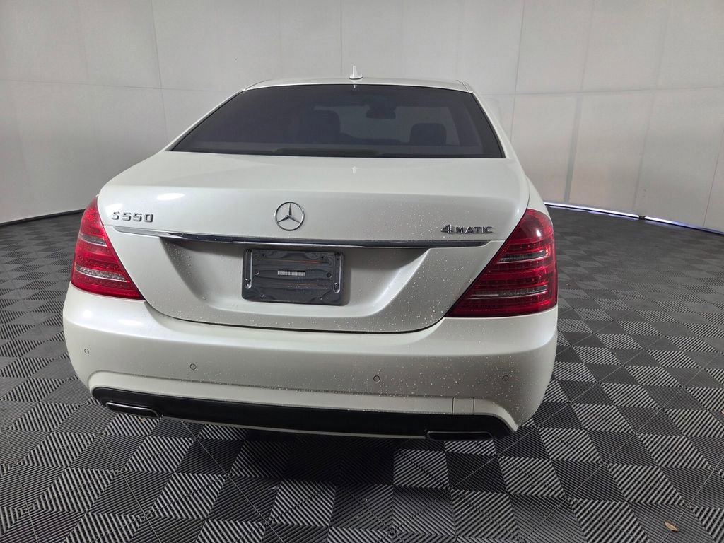 Used 2011 Mercedes-Benz S 550 4MATIC image 6