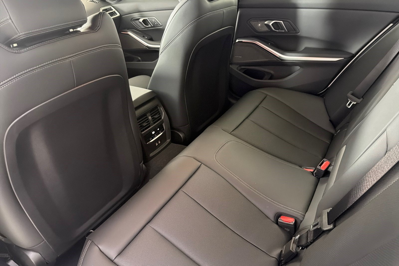 New 2026 BMW M340i w/ Premium Package RWD image 25