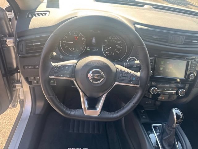 Used 2019 Nissan Rogue SV w/ Premium Package AWD/4WD image 15