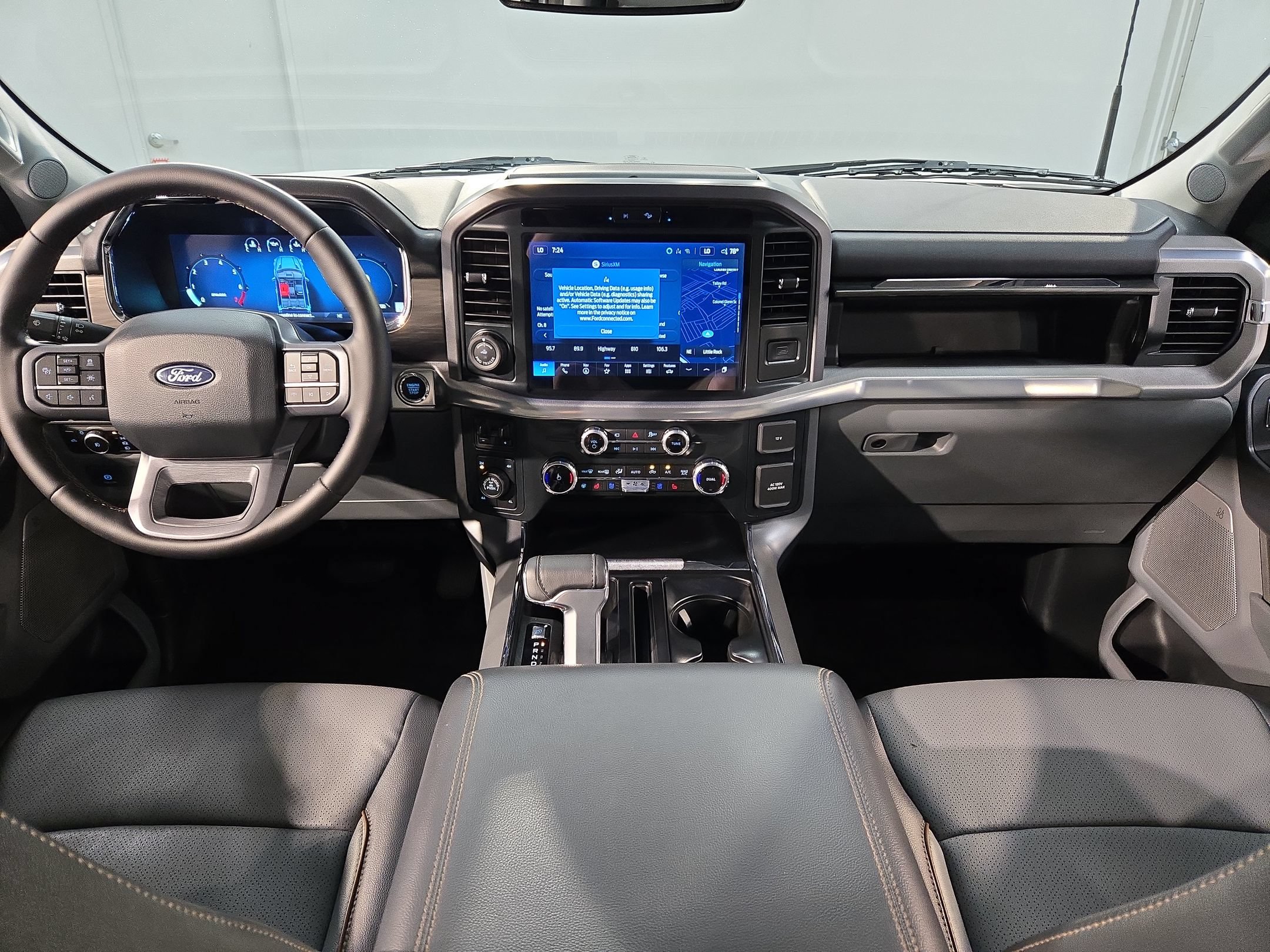 Used 2025 Ford F150 Lariat w/ Equipment Group 501A Mid AWD/4WD image 10