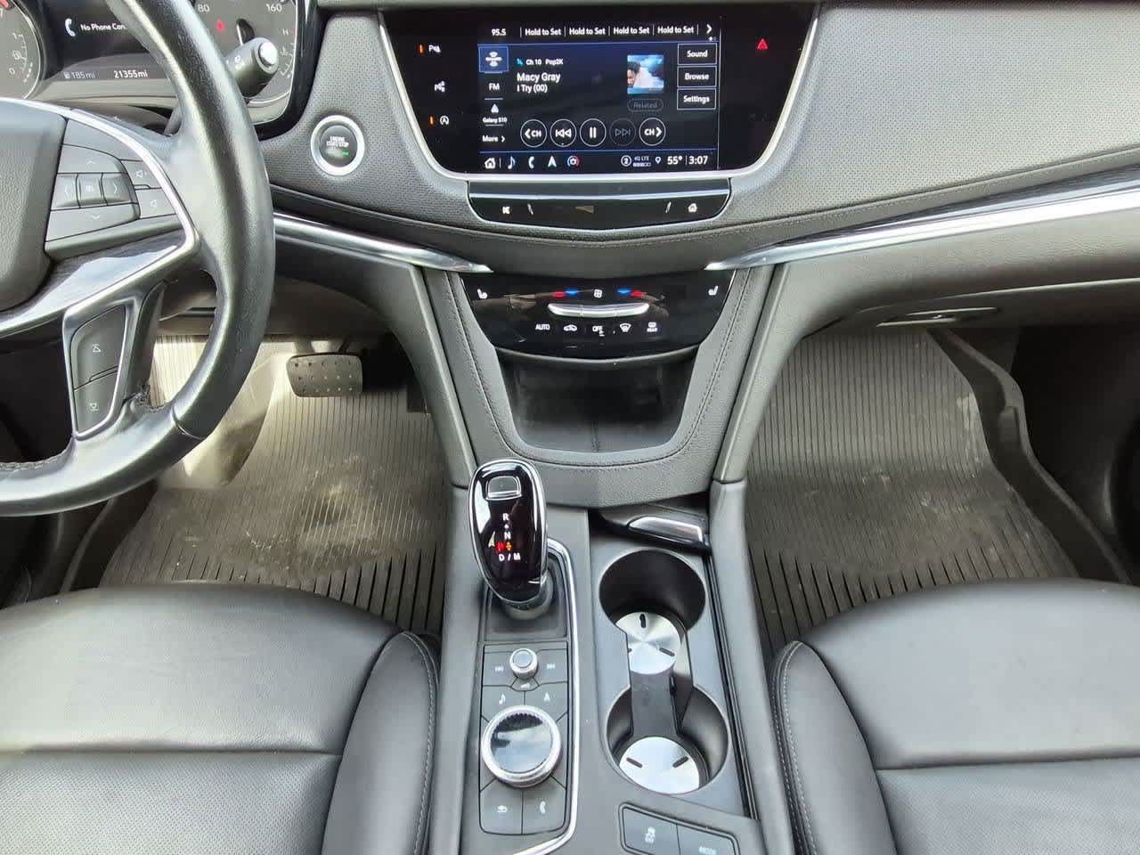 Used 2024 Cadillac XT5 Premium Luxury w/ Technology Package AWD/4WD image 29