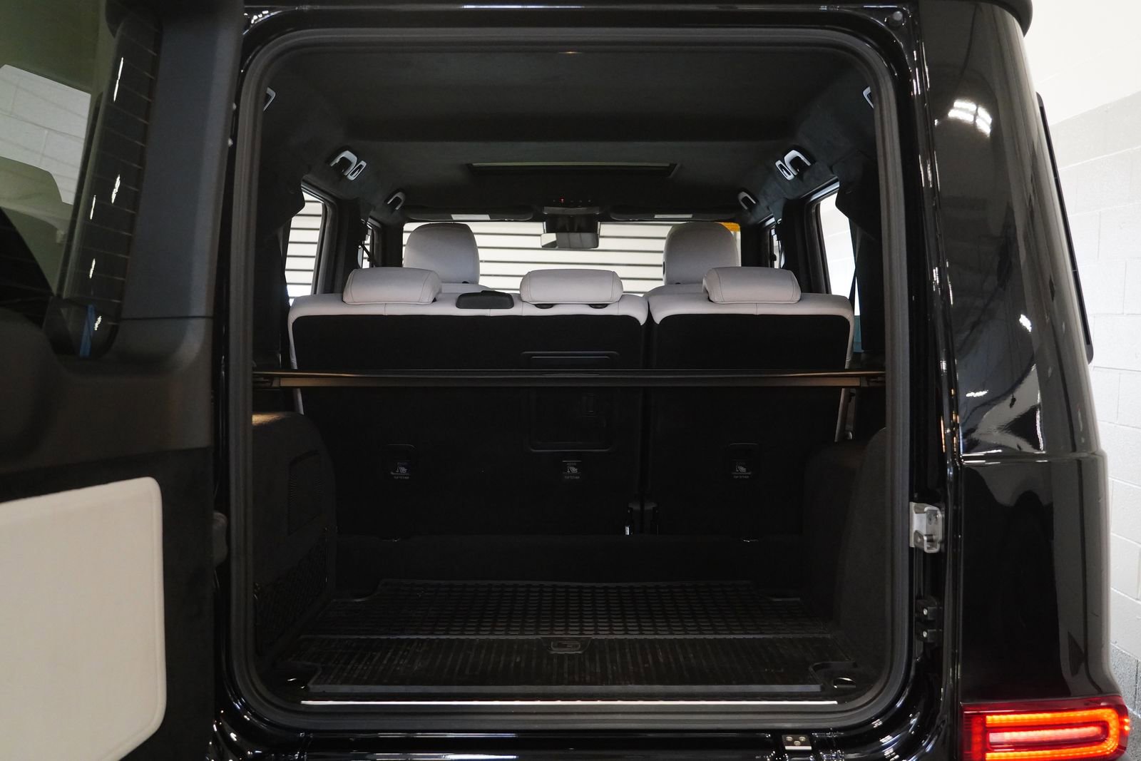 Certified 2023 Mercedes-Benz G 550 image 33