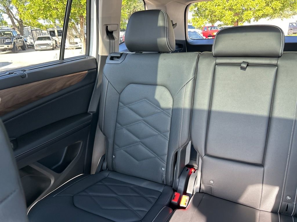 New 2026 Volkswagen Atlas SE FWD image 12
