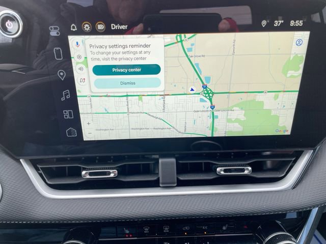 Used 2025 Chevrolet Equinox LT image 25