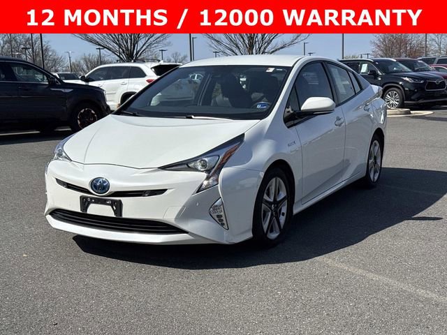 Used 2018 Toyota Prius Four Touring w/ Premium Convenience Package image 5
