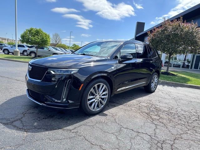 Used 2021 Cadillac XT6 Sport AWD/4WD image 3