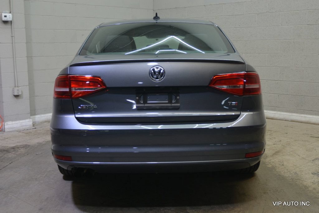 Used 2015 Volkswagen Jetta SE FWD image 9