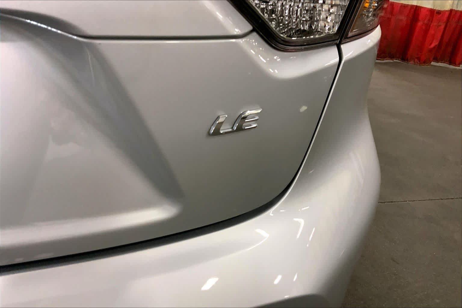 Used 2026 Toyota Corolla LE FWD image 10