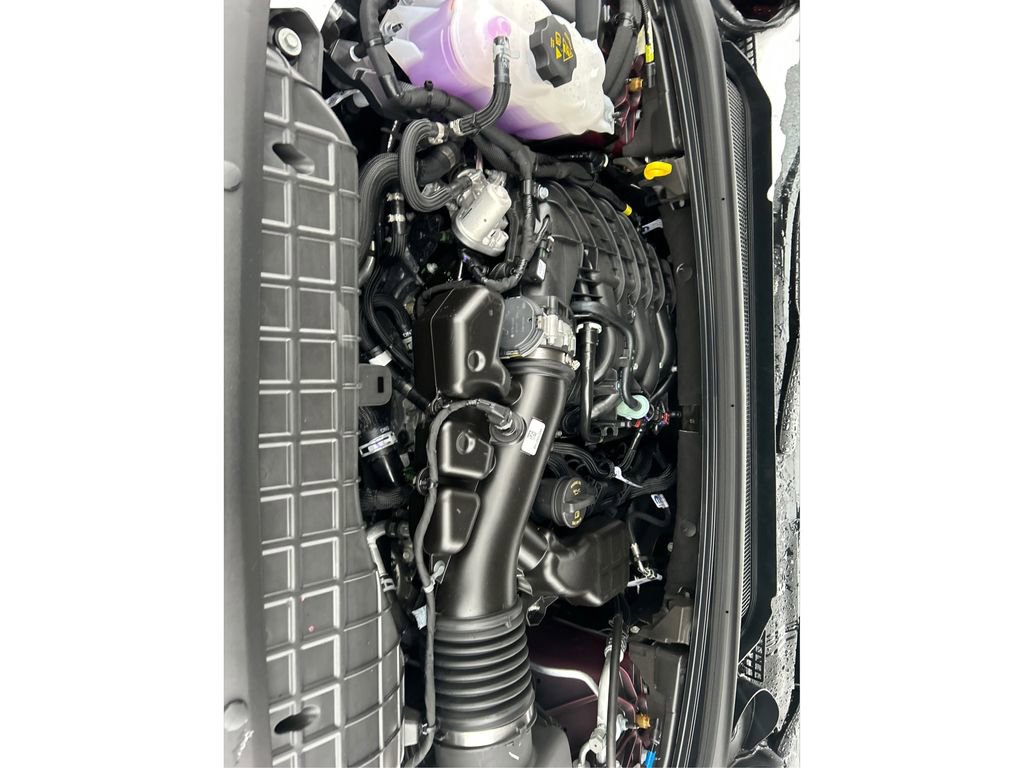 New 2025 Jeep Grand Cherokee Summit image 15