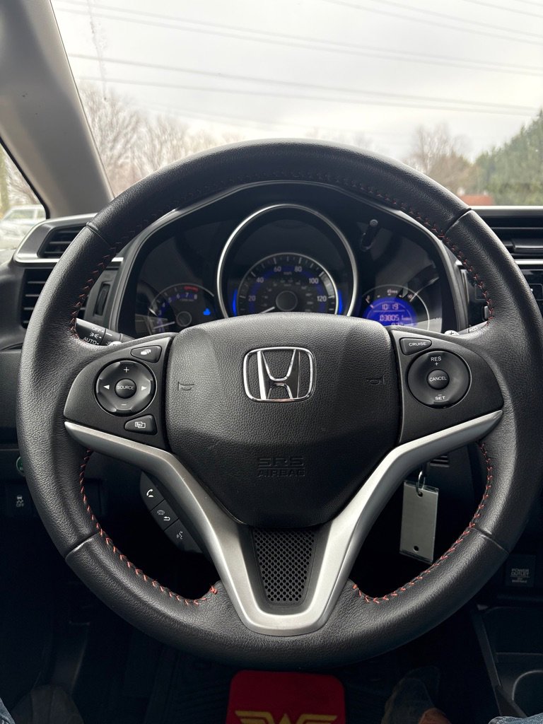 Used 2018 Honda Fit Sport image 16