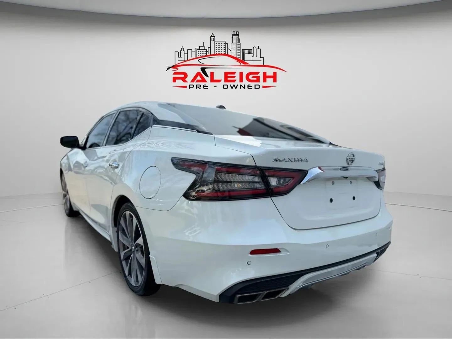Used 2022 Nissan Maxima Platinum w/ Sport Mat Group image 7