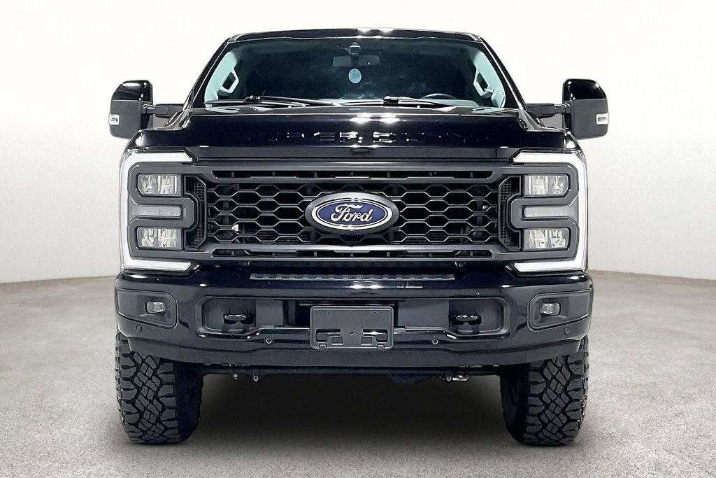 Used 2023 Ford F250 Lariat w/ Lariat Ultimate Package AWD/4WD image 4